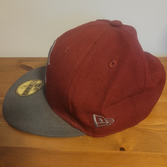 ⚾️⚾️New Era Boston Red Socks Cap⚾️ - Picture 2 of 5